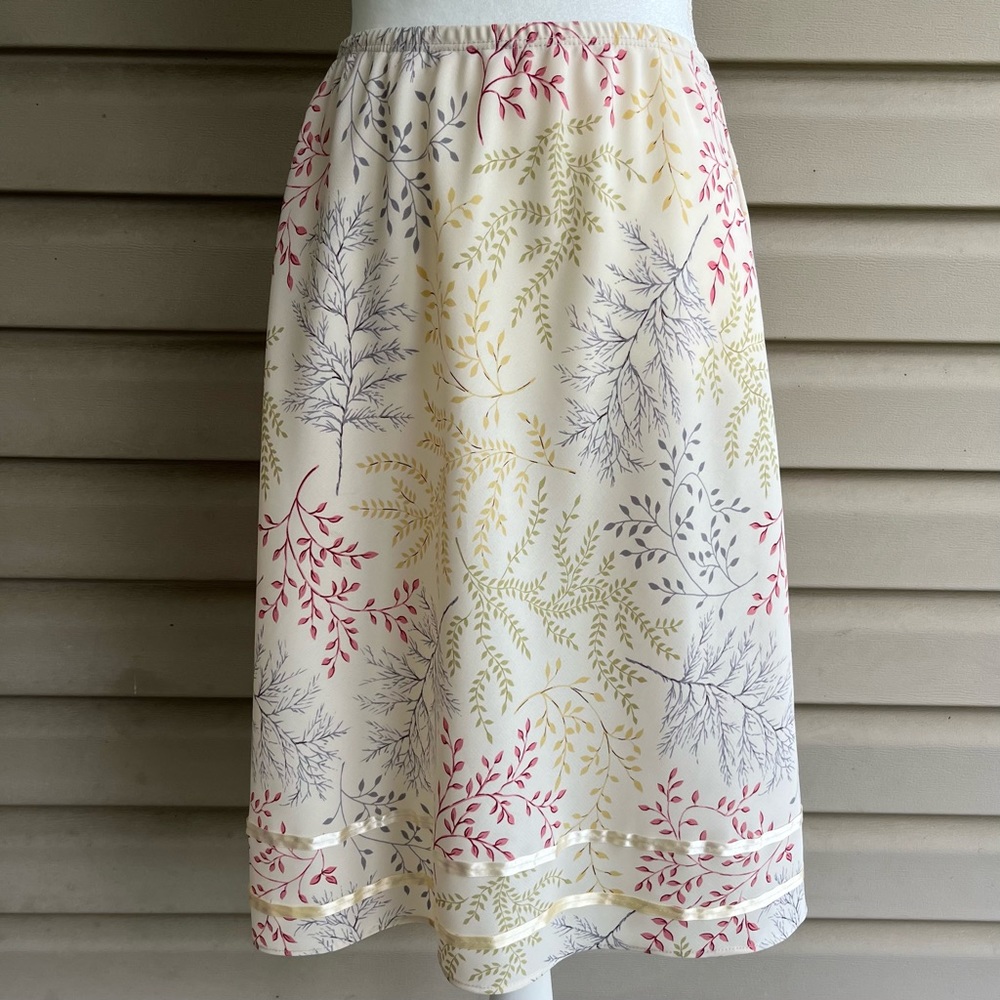 •Tailor B. Moss Clothing Company• A-Line Career Skirt  - Size 8